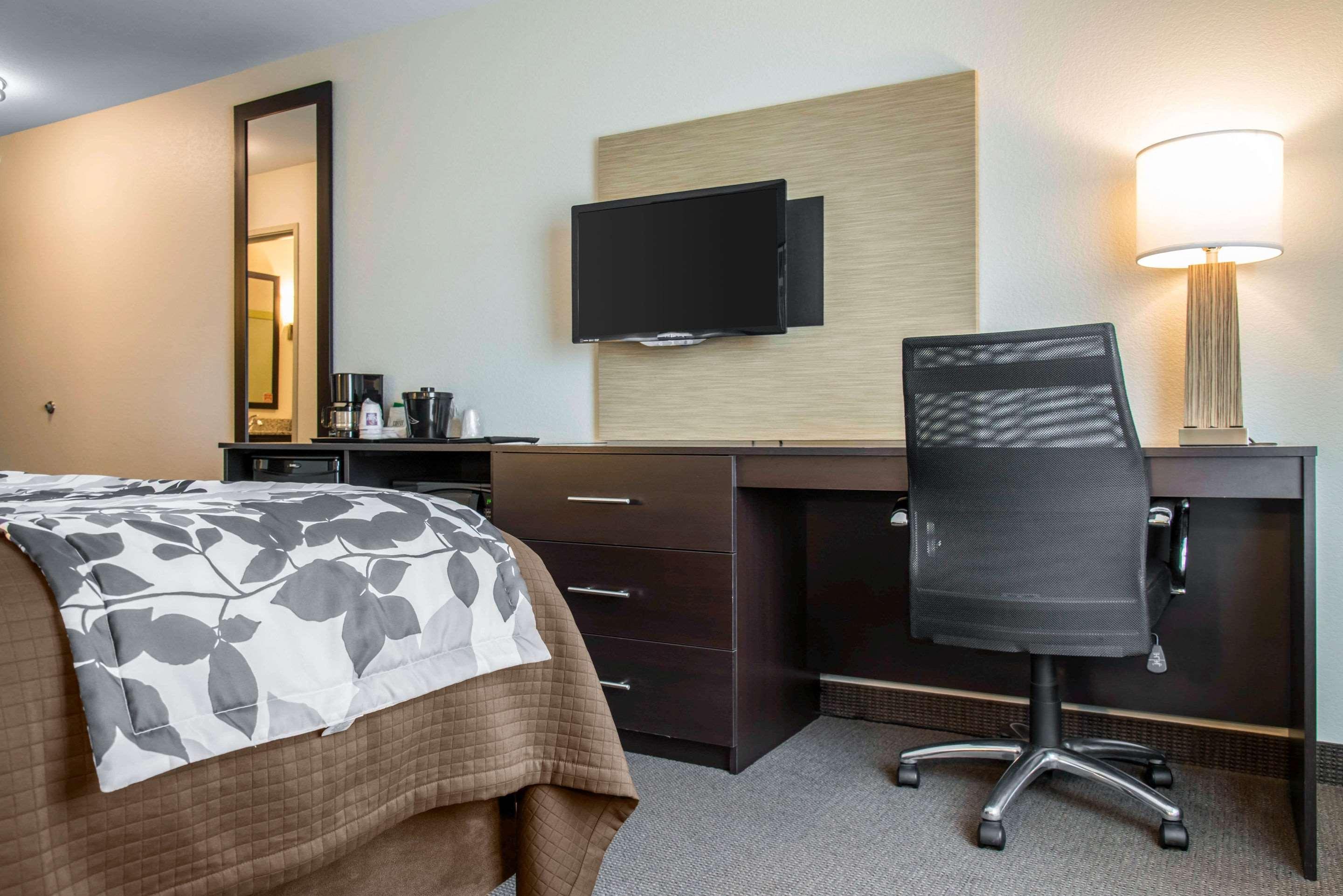 Sleep Inn & Suites Marshall - University Area מראה חיצוני תמונה