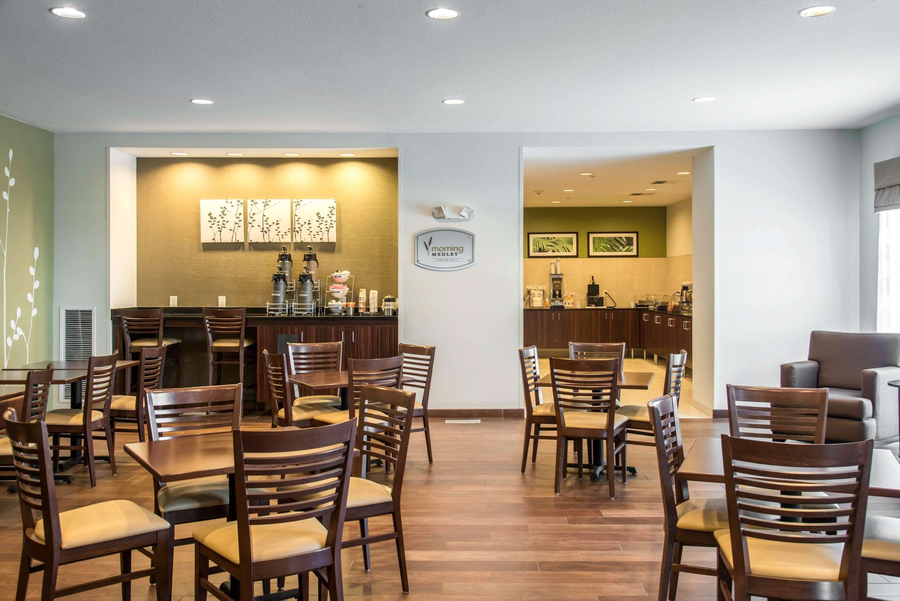 Sleep Inn & Suites Marshall - University Area מראה חיצוני תמונה